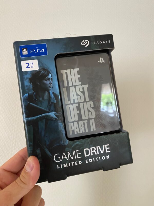 The Last of Us Part II: ELLIE EDITION UNBOXING (+ Dualshock Controller &  Seagate Hard Drive!) 