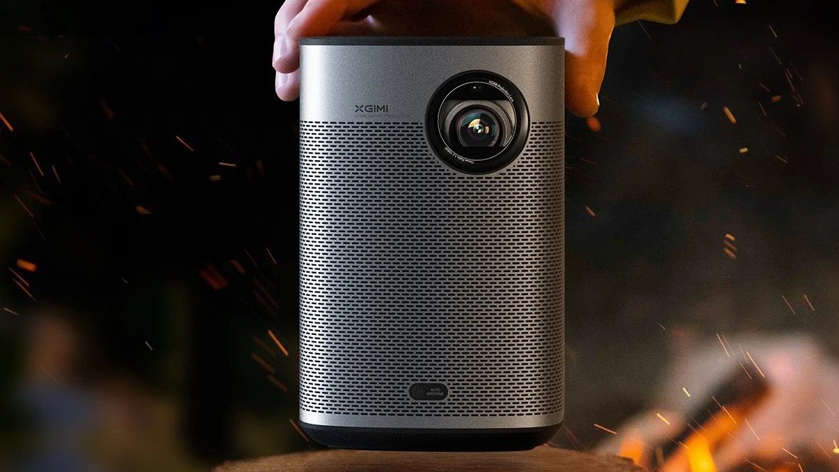 XGIMI Halo+ Review: Portable 1080p Projector With Android TV