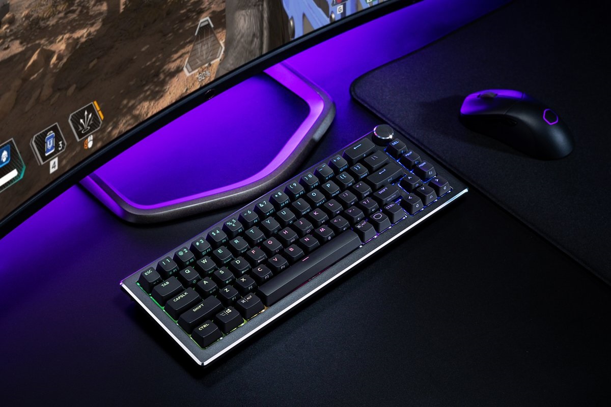 Cooler Master CK721 Wireless Keyboard Review: Big Keyboard In A Small Form Factor