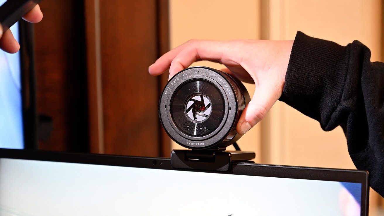 Razer Kiyo Pro Ultra Review This Is The Greatest cam Yet Techcravers