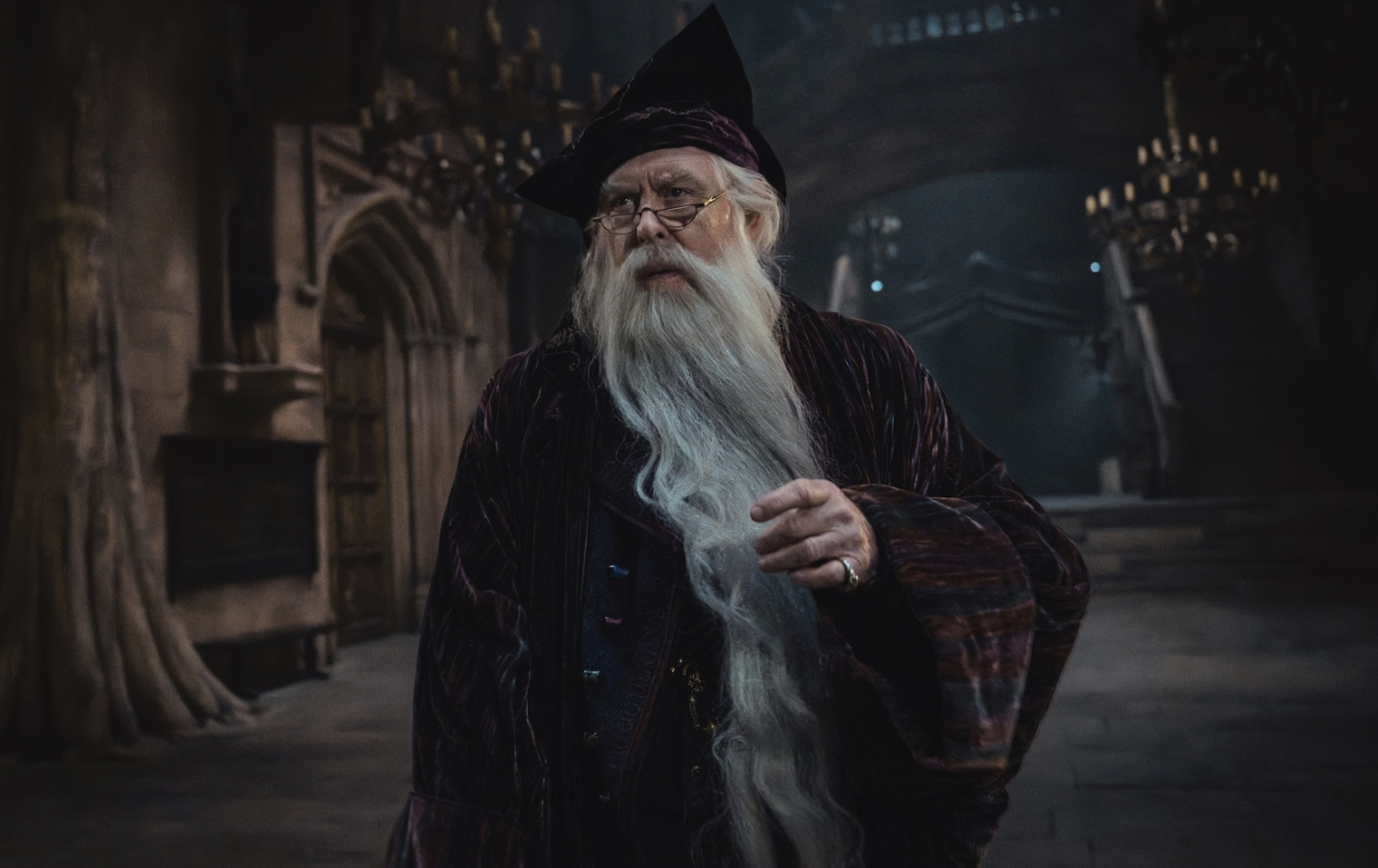 Harry Potter TV Reboot Gets Surprise December Premiere – First Trailer Revealed